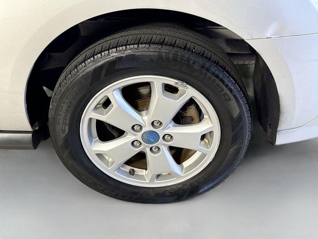 2015 Ford Transit Connect XLT photo 30