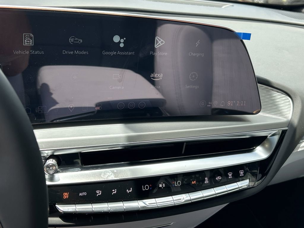 2025 Cadillac Lyriq Sport photo 24