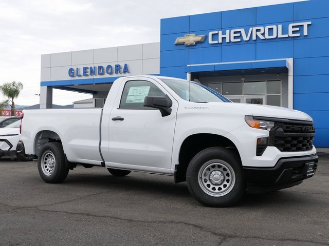 2026 Chevrolet Silverado WT's photo