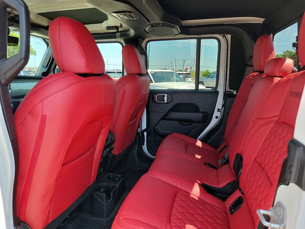 2023 Jeep Gladiator Overland photo 9