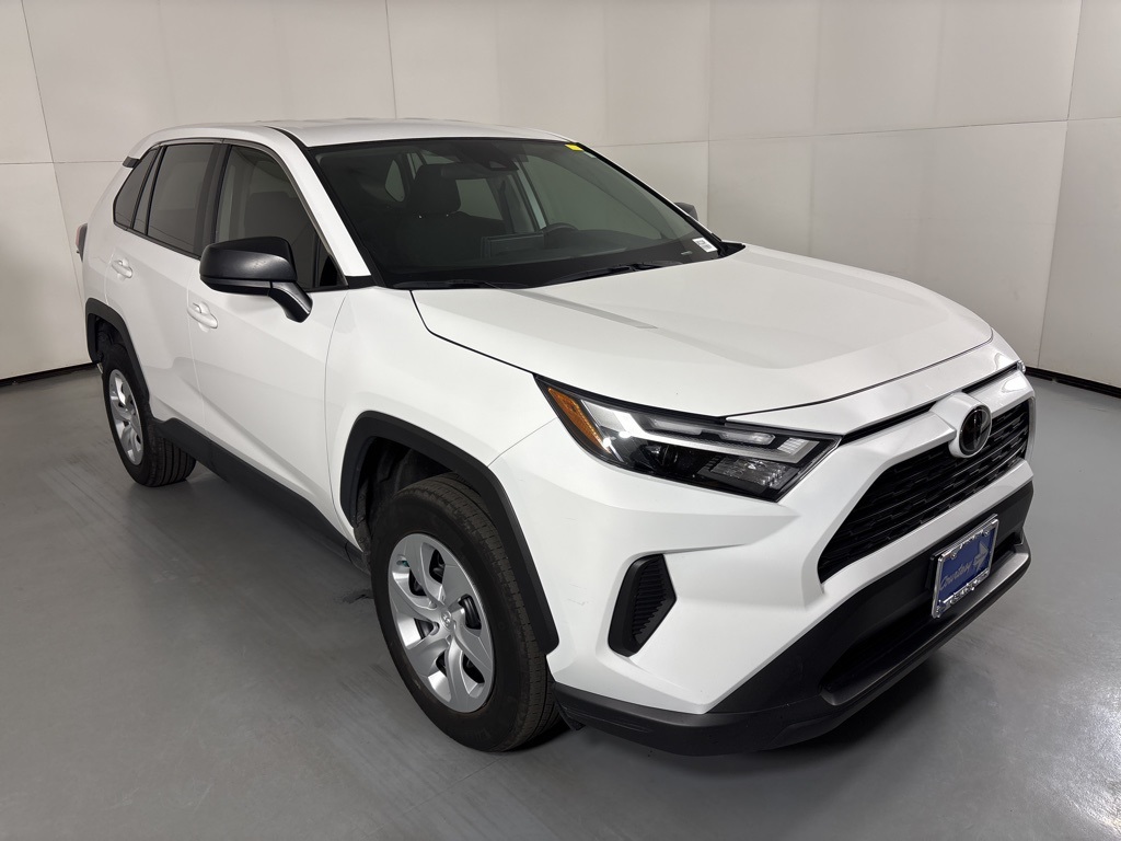 Used 2024 Toyota RAV4 LE with VIN 2T3F1RFV4RW450774 for sale in Northfield, Minnesota