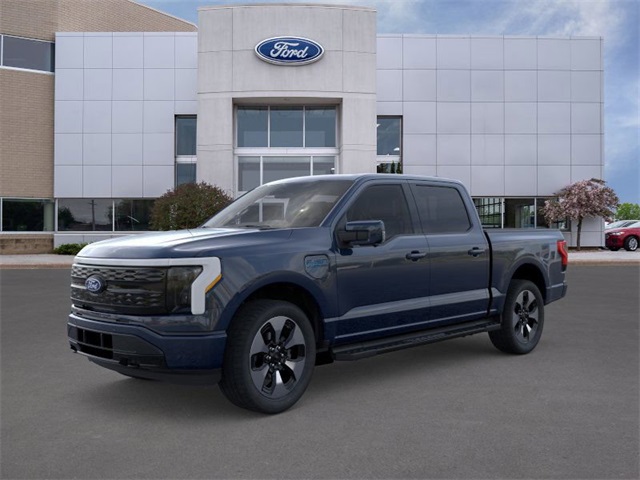 2025 Ford F-150 Lightning Platinum's photo