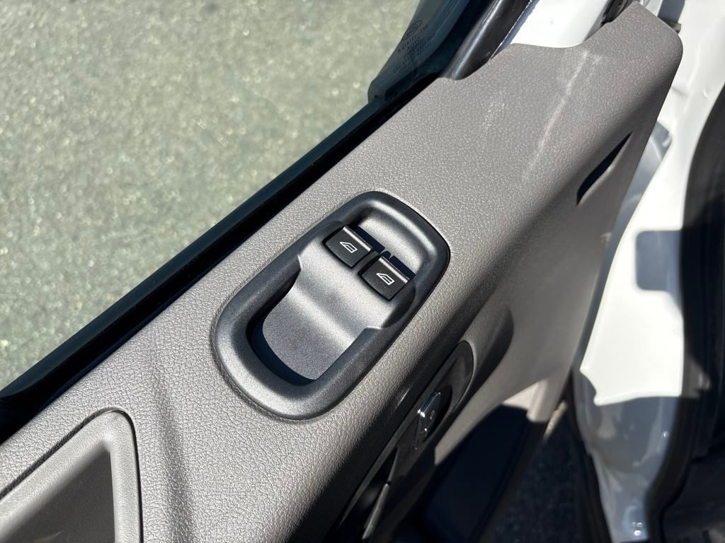 2025 Ford Transit photo 3