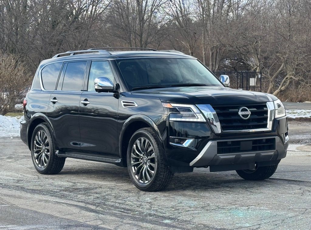 2024 Nissan Armada Platinum's photo