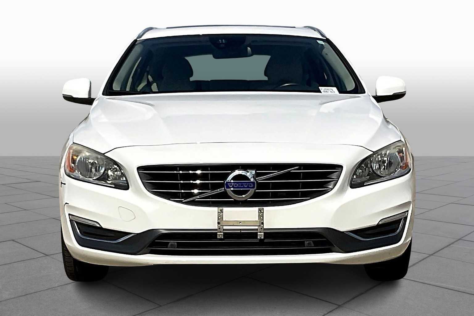 Used 2015 Volvo V60 Premier Plus with VIN YV1612SC3F1205576 for sale in Harvey, LA