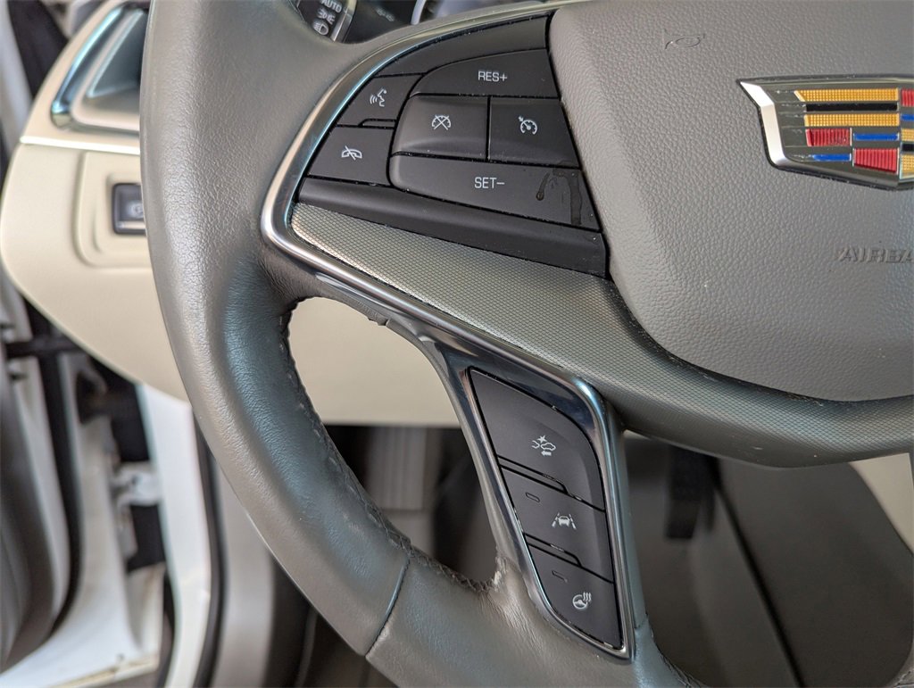 2020 Cadillac XT5 Premium Luxury photo 16