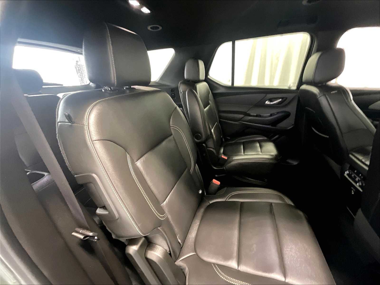 2023 Chevrolet Traverse Leather photo 16