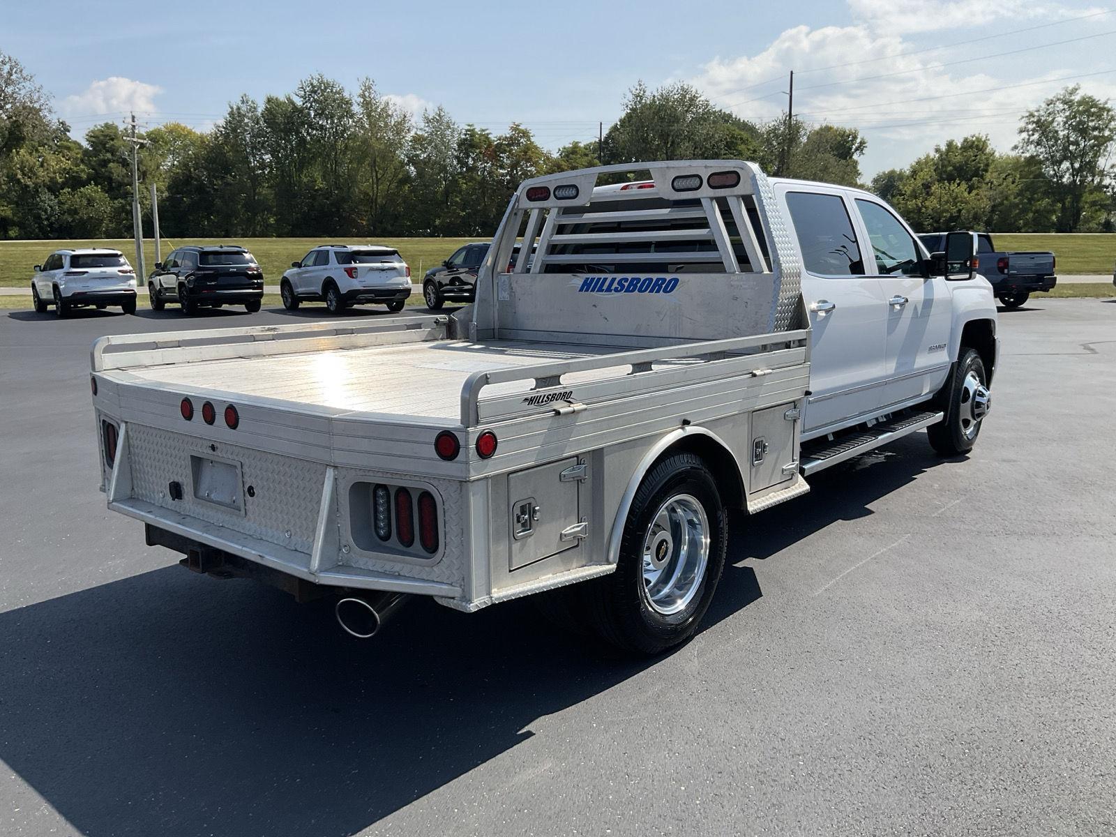 2019 Chevrolet Silverado 3500HD LTZ photo 6