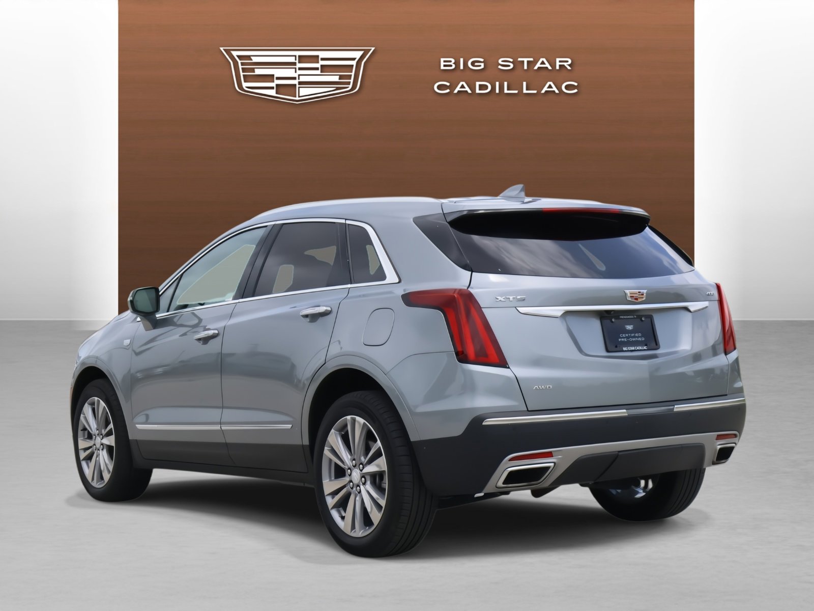 2024 Cadillac XT5 Premium Luxury photo 3