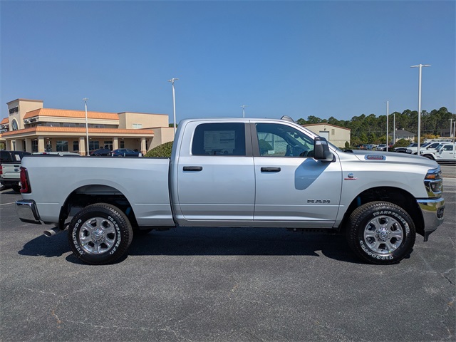 2026 Ram 2500 Big Horn photo 2
