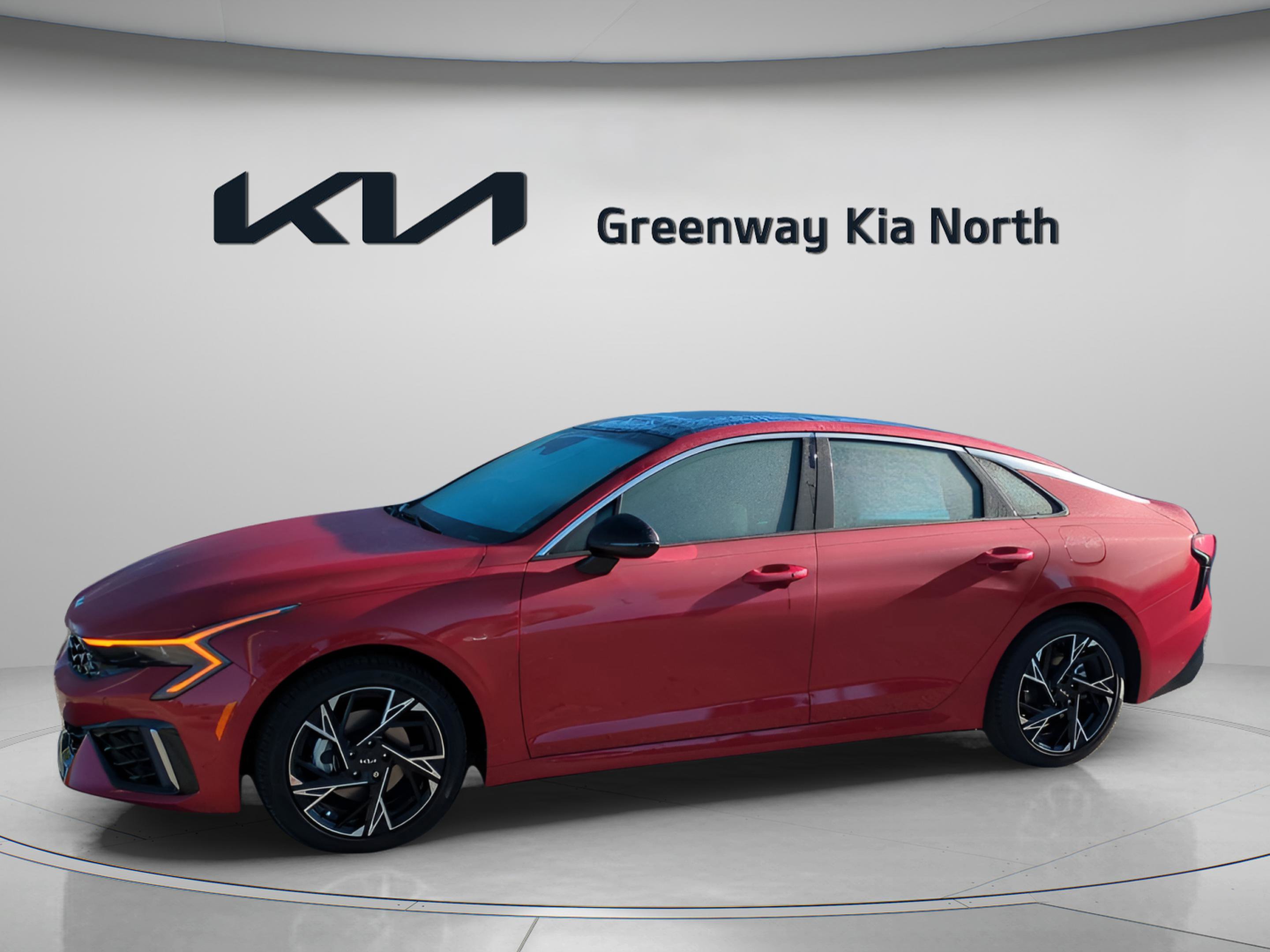 2025 Kia K5 GT-Line photo 3