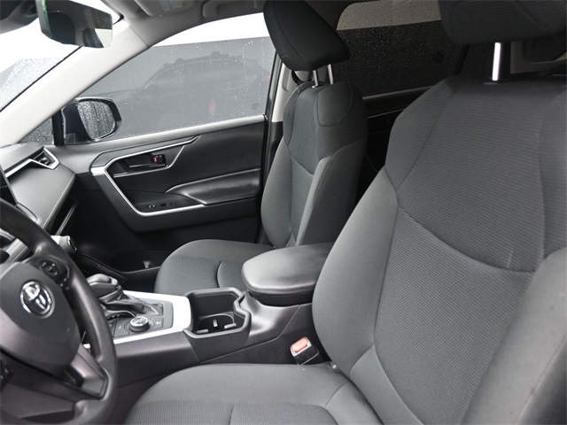 2024 Toyota RAV4 Hybrid LE photo 28