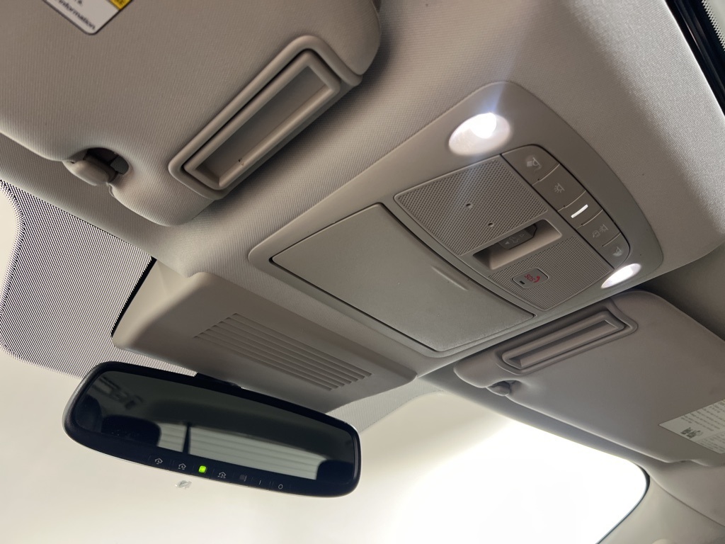 2019 Infiniti QX80 Luxe photo 18