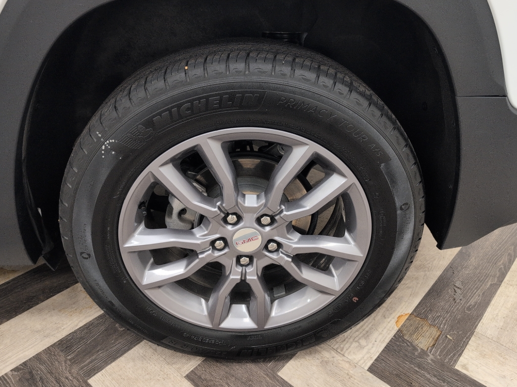 2024 Gmc Terrain SLT photo 17