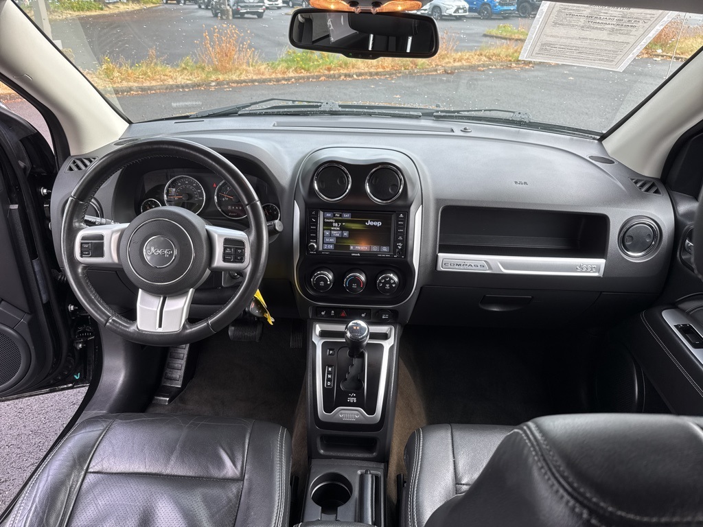 2017 Jeep Compass Latitude High Altitude photo 23