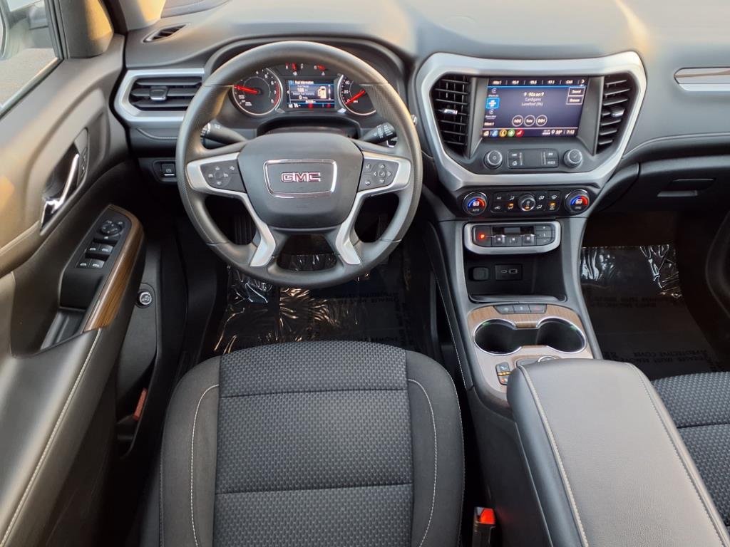 2023 Gmc Acadia SLE photo 3