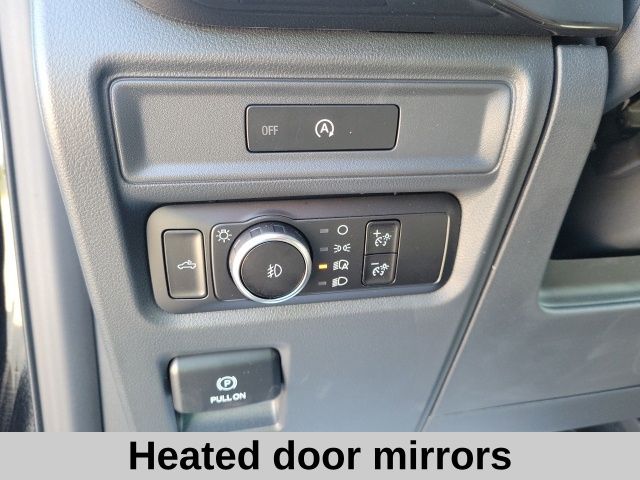 2025 Ford F-150 STX photo 4