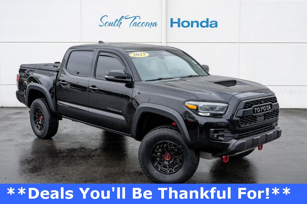 2023 Toyota Tacoma TRD Pro's photo