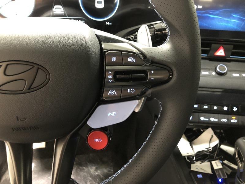 2025 Hyundai Elantra N Base photo 24
