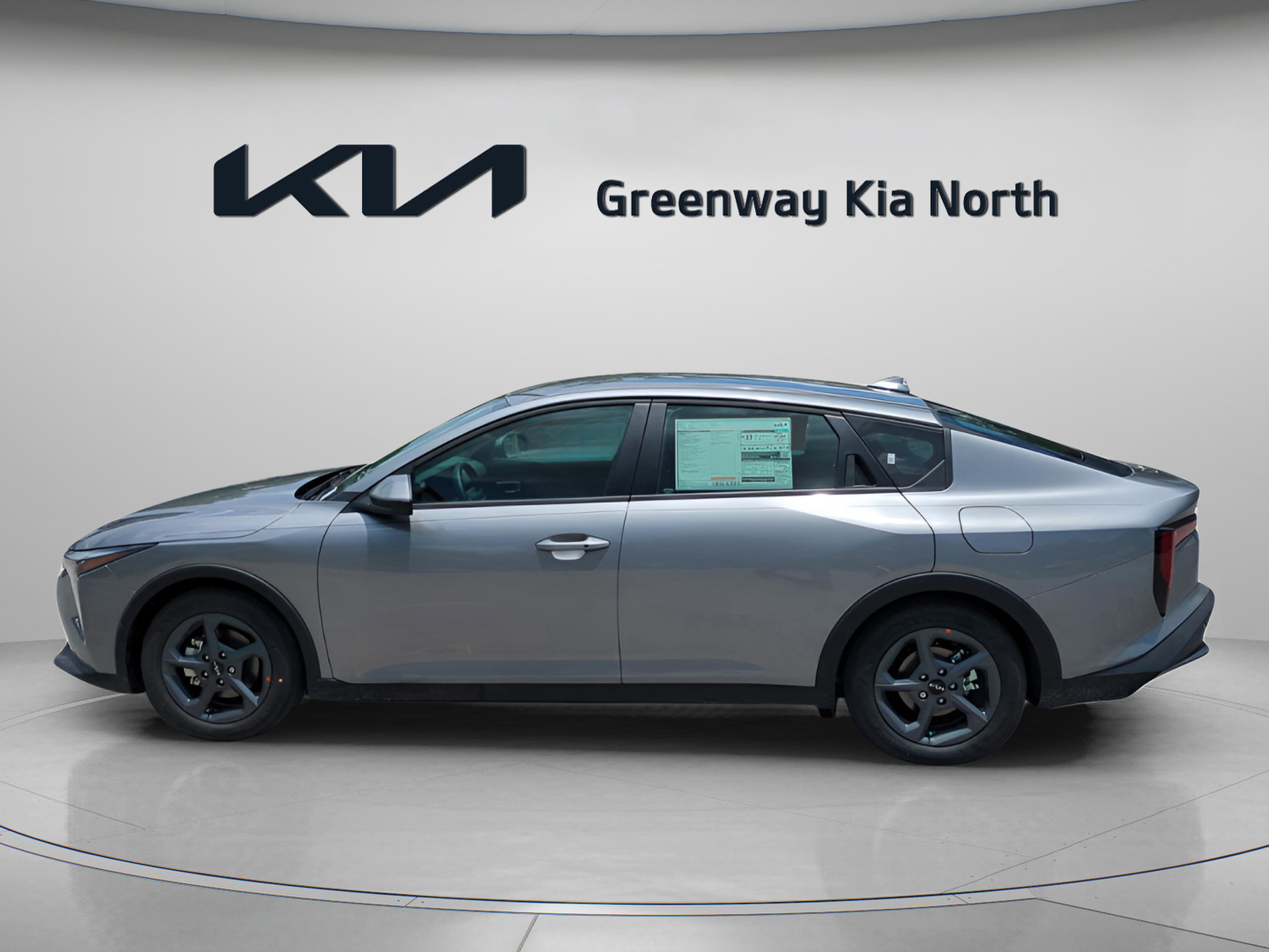 2025 Kia K4 LXS photo 4