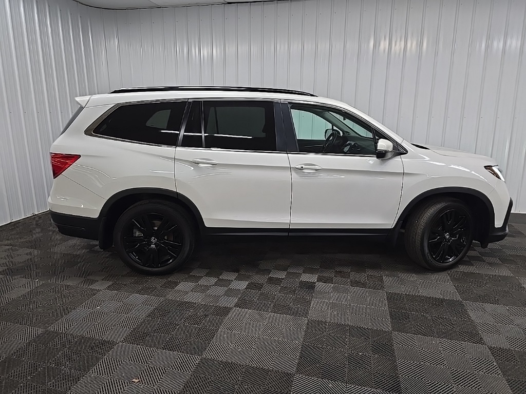 2022 Honda Pilot Special Edition photo 2