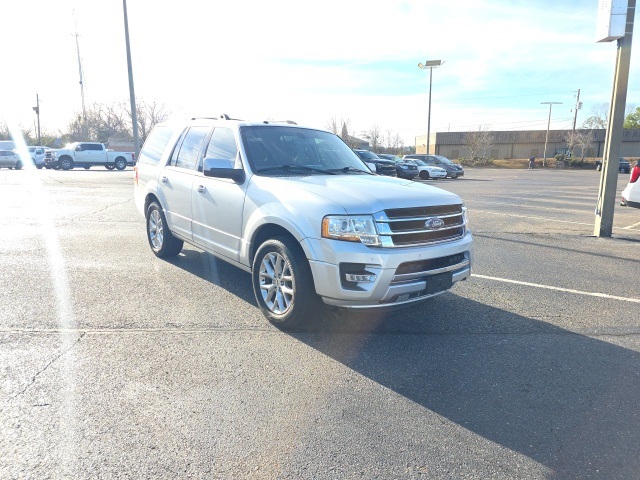2017 Ford Expedition Limited's photo