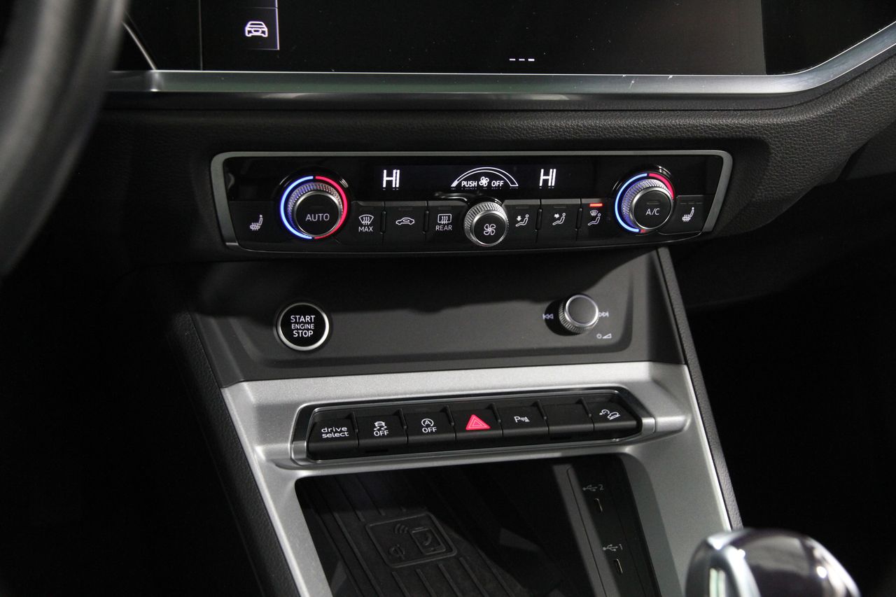 2024 Audi Q3 Premium S line photo 12