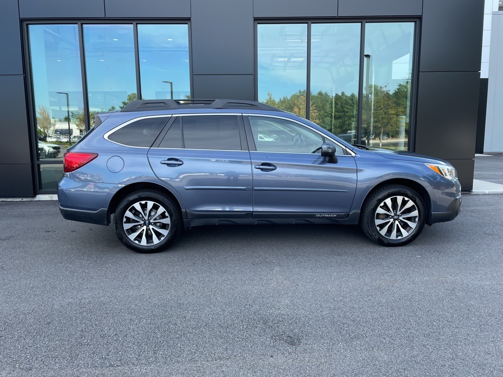 2016 Subaru Outback 2.5i photo 3