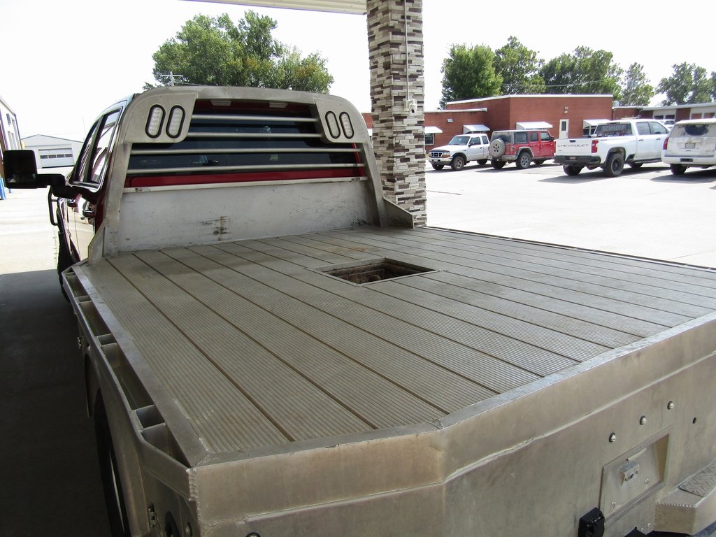 2022 Chevrolet Silverado 3500HD LT photo 28