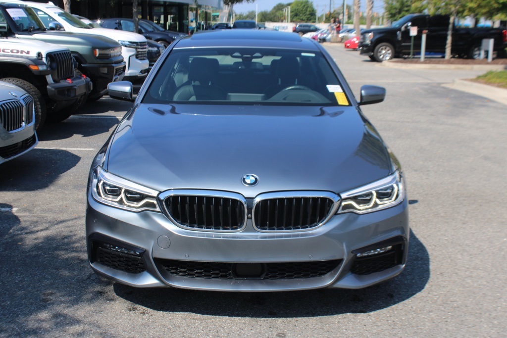 2018 Bmw 540i Sedan photo 2