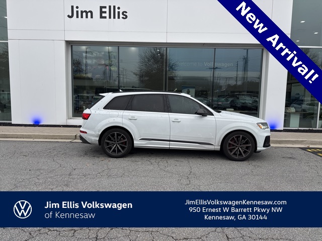 2023 Audi SQ7 Prestige's photo