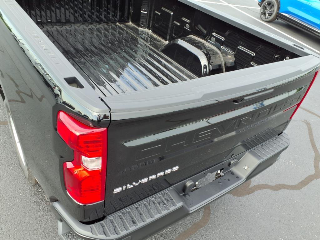 2026 Chevrolet Silverado 1500 Work Truck photo 6