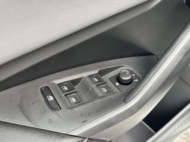 2026 Volkswagen Jetta SE photo 27