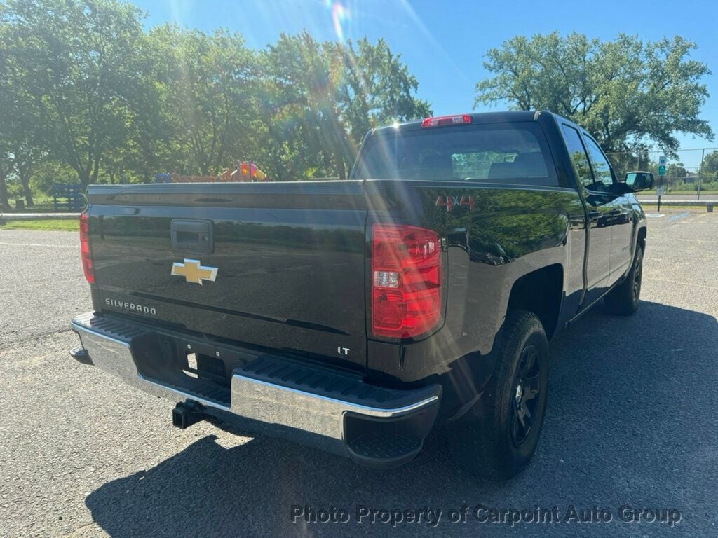 2018 Chevrolet Silverado 1500 photo 3