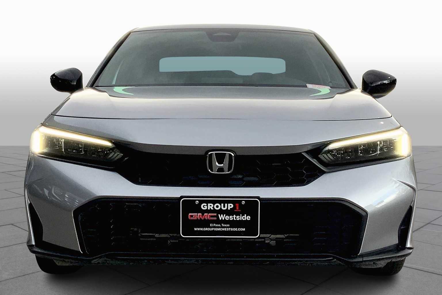 2025 Honda Civic Sport photo 3