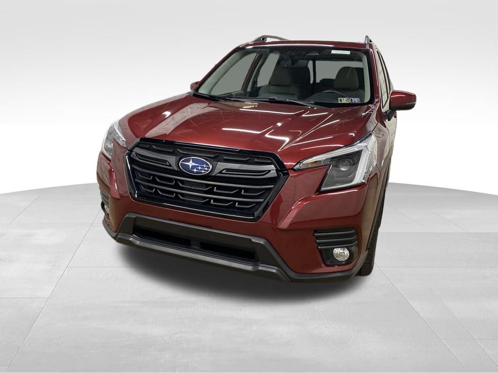 2023 Subaru Forester Limited photo 2