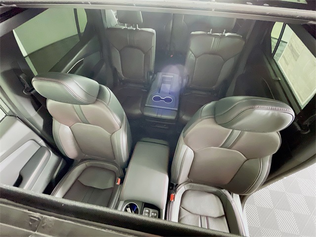 2025 Honda Pilot Black Edition photo 7