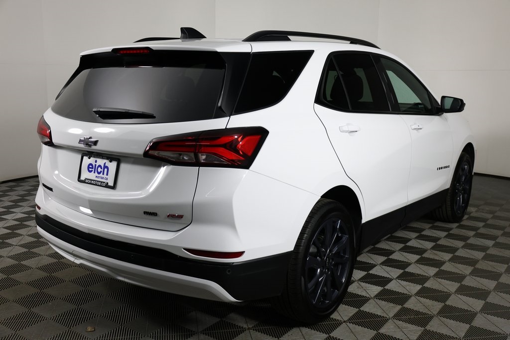 2024 Chevrolet Equinox RS photo 3