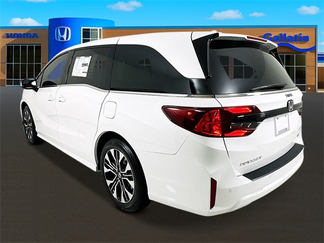 2026 Honda Odyssey Elite photo 3
