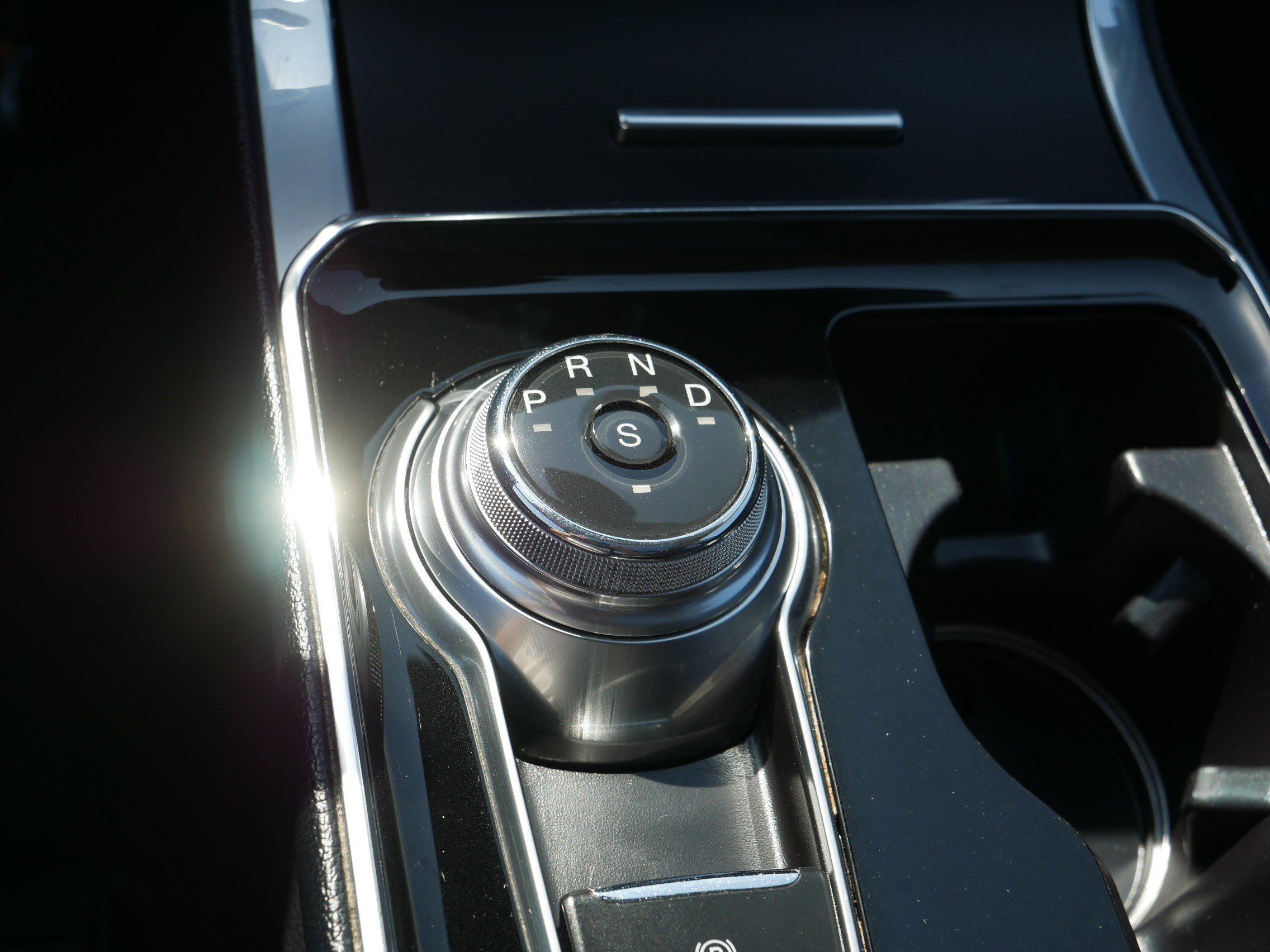 2019 Ford Edge Titanium photo 20