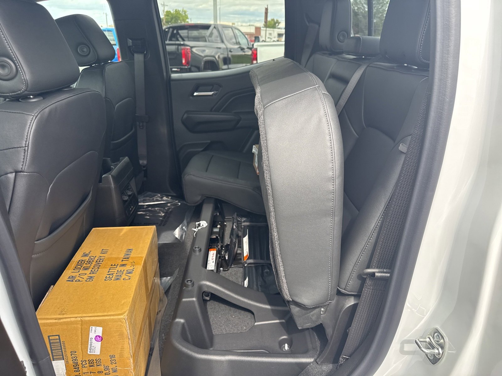 2026 Gmc Canyon Elevation photo 29
