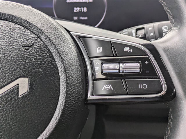 2024 Kia Seltos EX photo 22