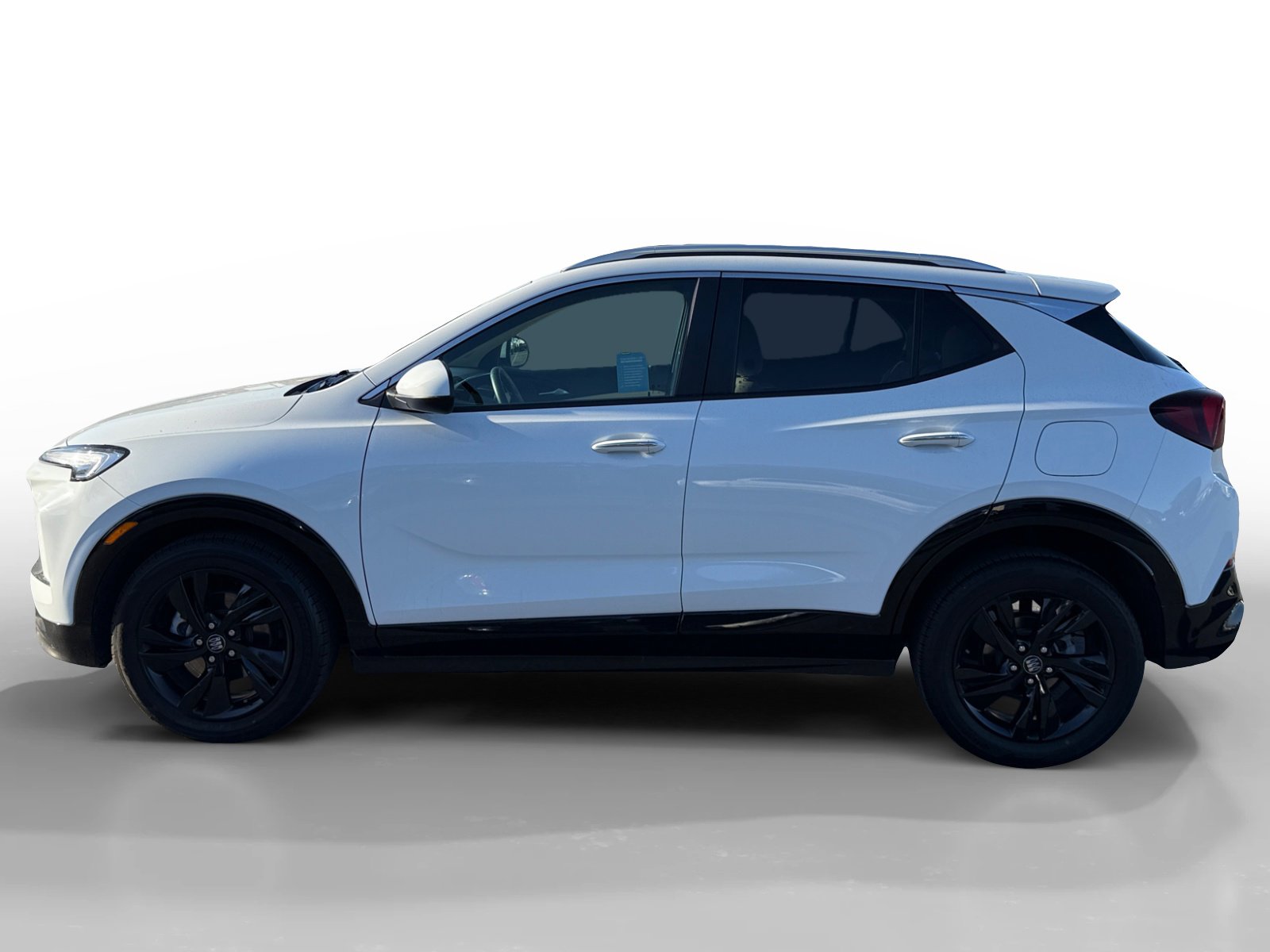 2024 Buick Encore GX Sport Touring photo 2