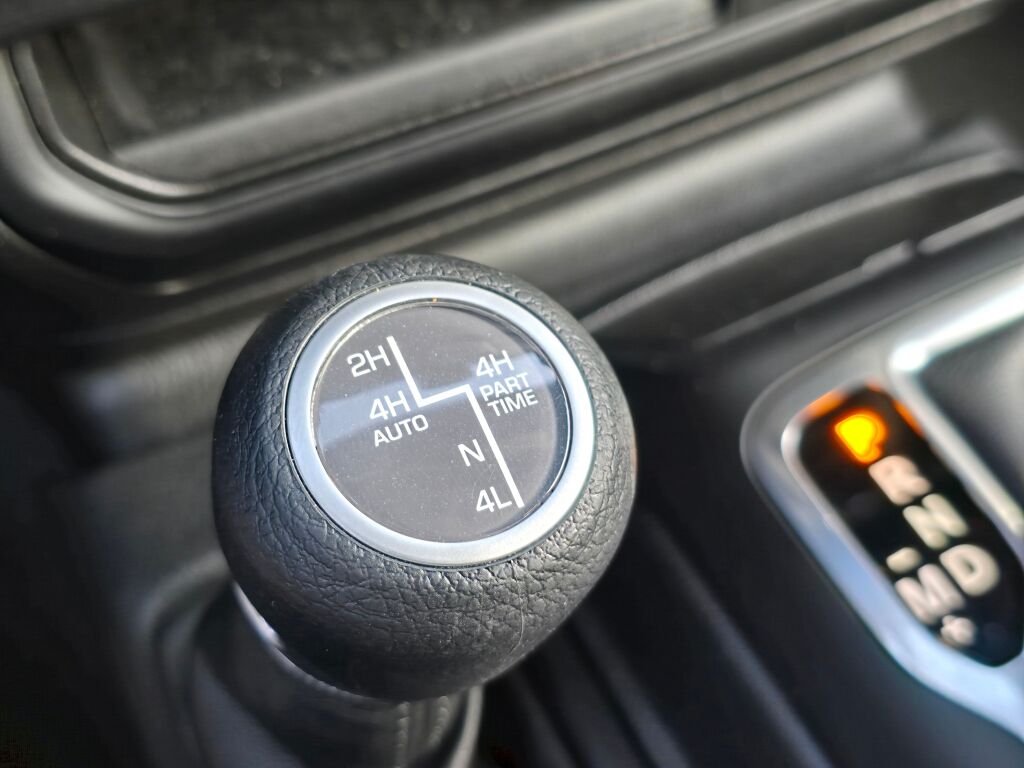 2023 Jeep Wrangler Willys 4xe photo 31