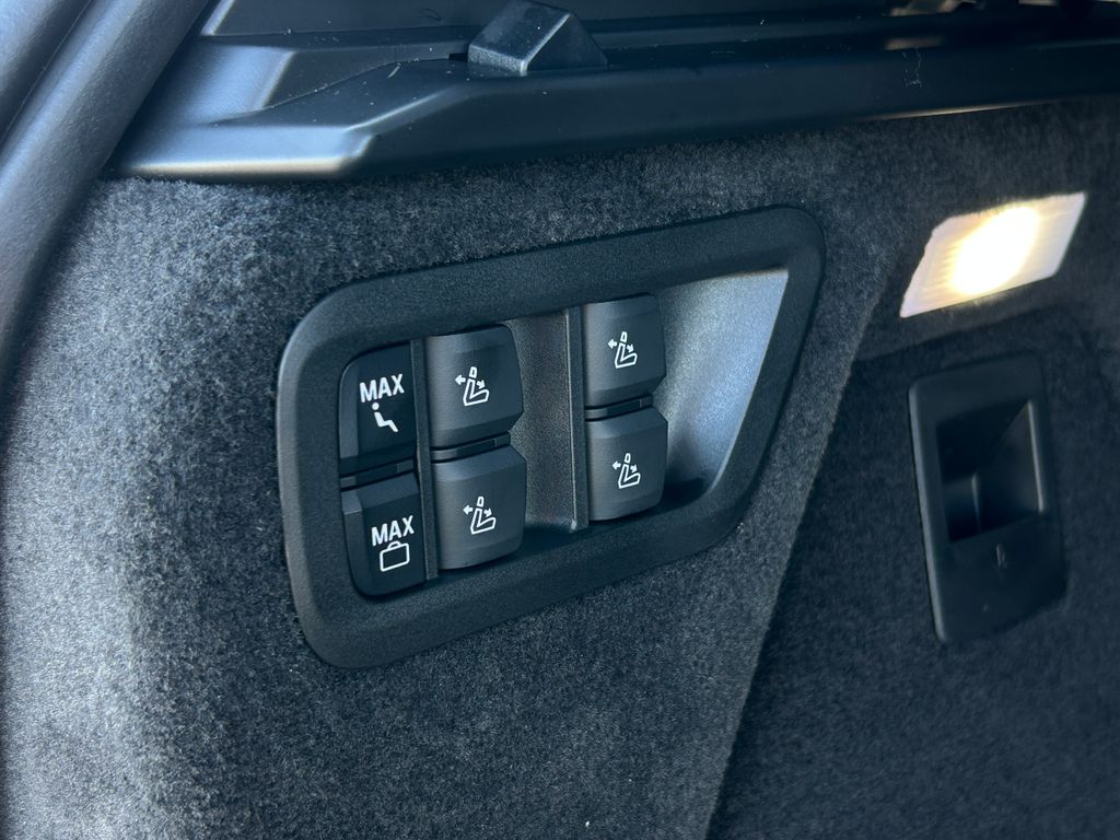 2026 Bmw X7 M60i photo 35