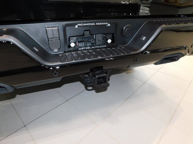 2026 Chevrolet Silverado 1500 High Country photo 4