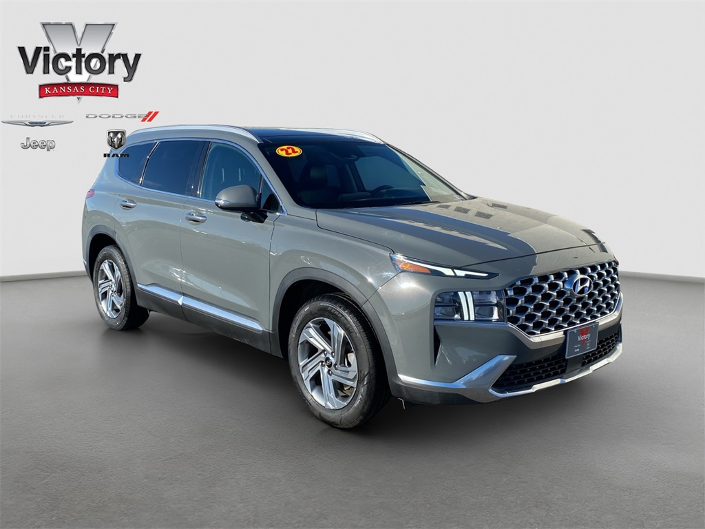 2022 Hyundai Santa Fe SEL's photo