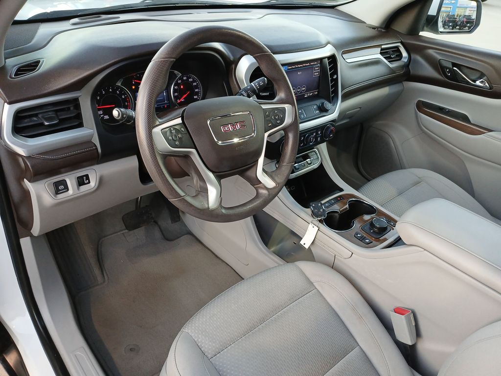 2023 Gmc Acadia SLE photo 6