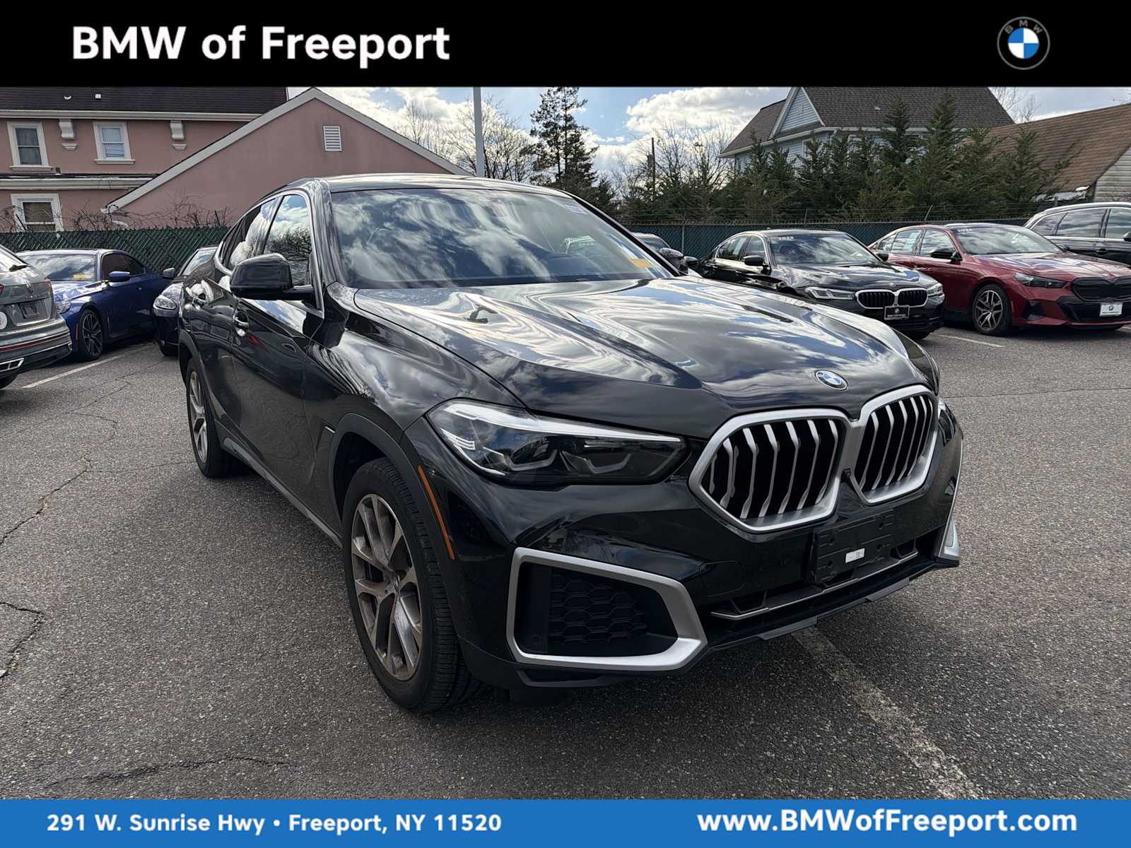 2023 BMW X6 40i's photo