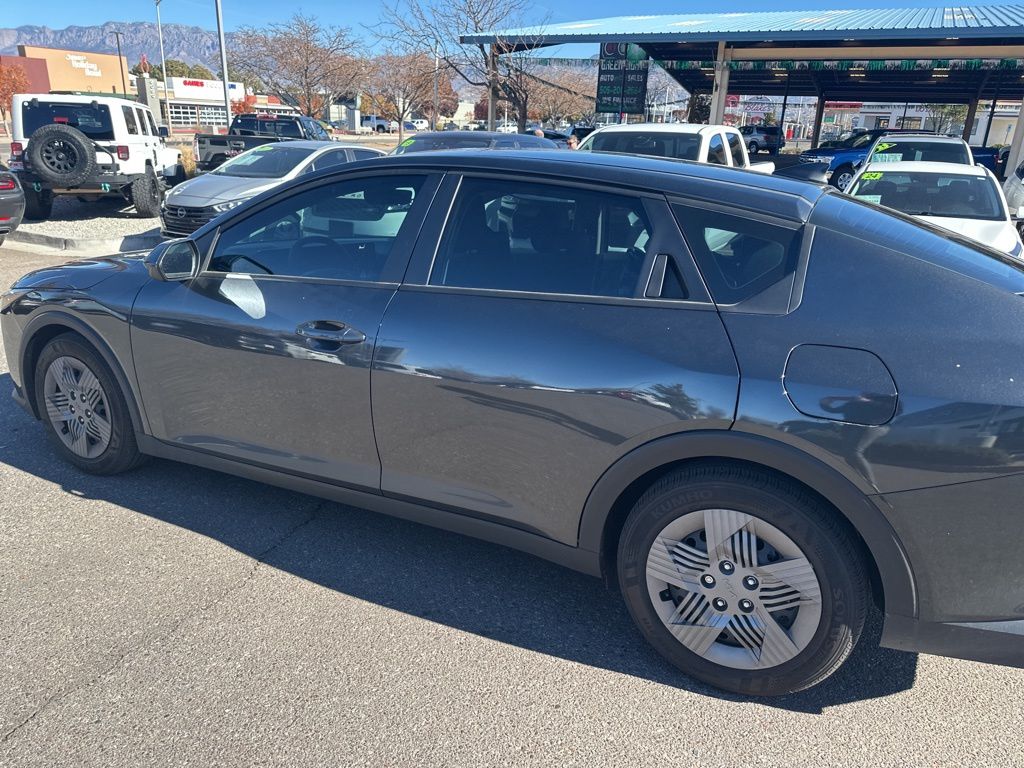 2025 Kia K4 LX photo 3